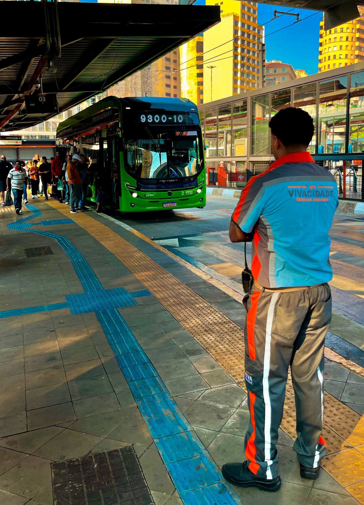 TBA - COLABORADOR EM ACOMPANHAMENTO DE PLATAFORMA